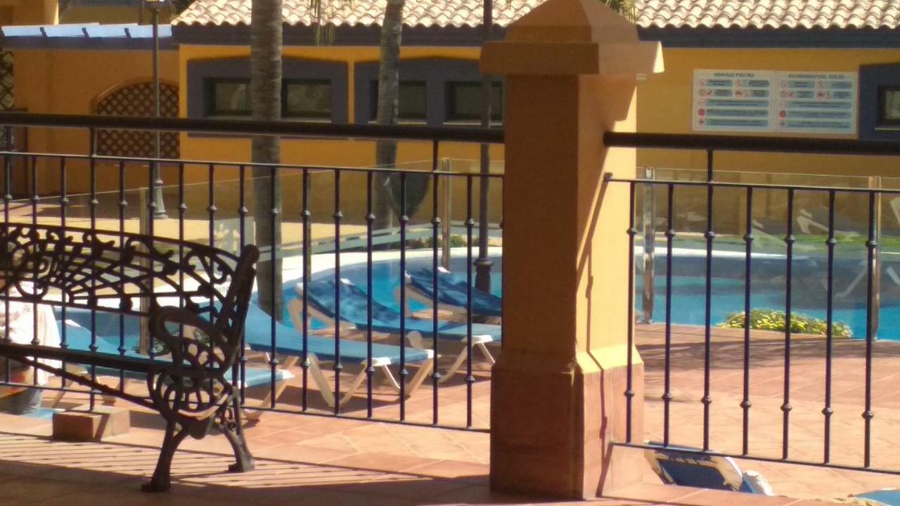 Apartamento San Pedro Playa ماربيا المظهر الخارجي الصورة