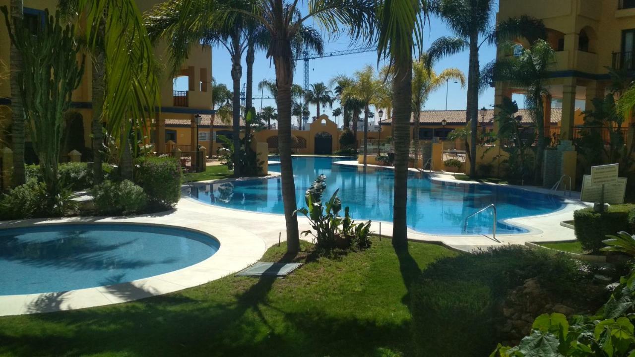 Apartamento San Pedro Playa ماربيا المظهر الخارجي الصورة