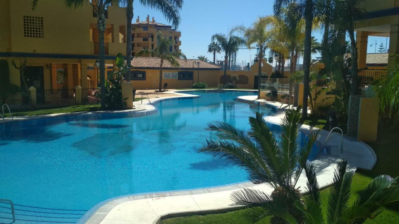 Apartamento San Pedro Playa ماربيا المظهر الخارجي الصورة