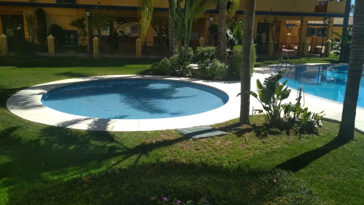 Apartamento San Pedro Playa ماربيا المظهر الخارجي الصورة